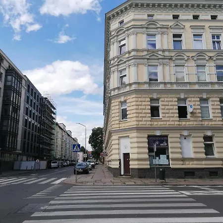 Tulip - 4 Ze Wspolna Lazienka I Kuchnia Apartmán *